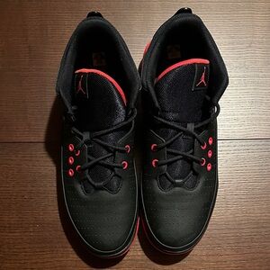 Jordan Men's Black and Red Sneakers